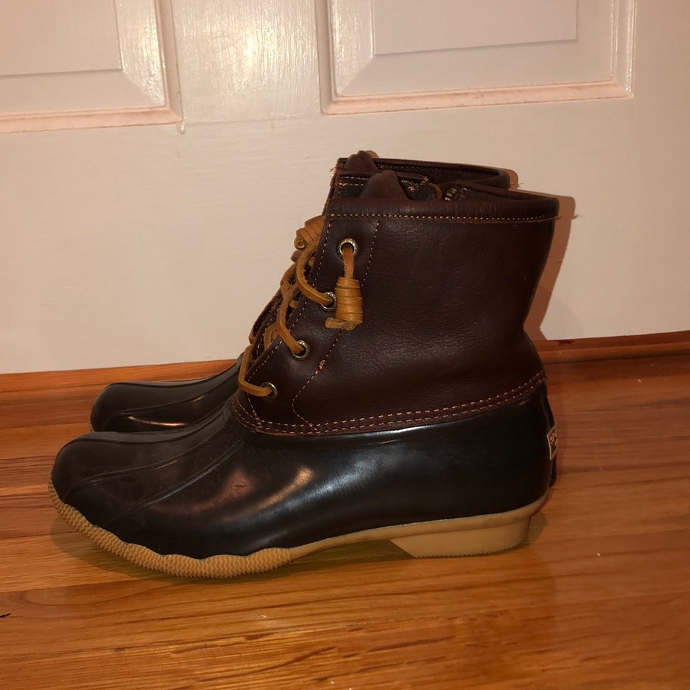 Speedy Duck Boots